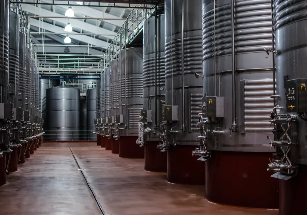 wine-fermentation-plant-in-a-winery-in-la-rioja-2026-01-06-09-11-22-utc